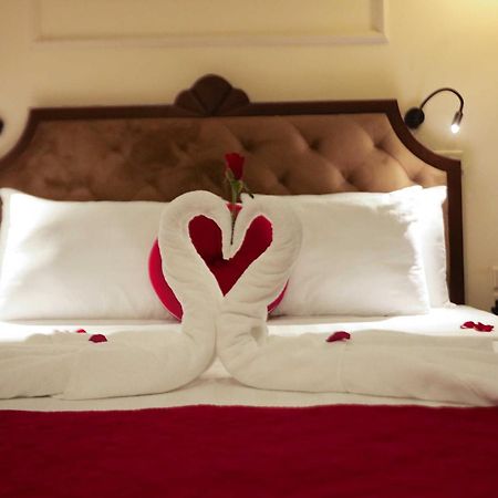 The Sinh Tourist Hotel & Travel Hanoi Buitenkant foto