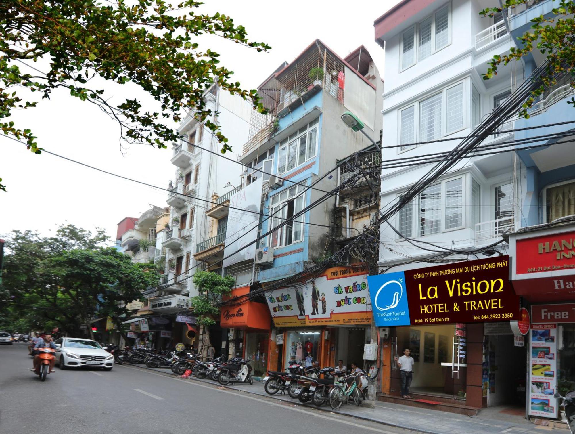 The Sinh Tourist Hotel & Travel Hanoi Buitenkant foto