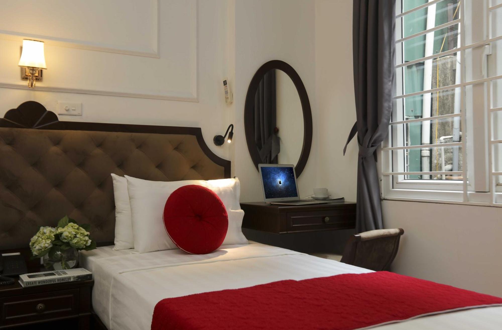 The Sinh Tourist Hotel & Travel Hanoi Buitenkant foto