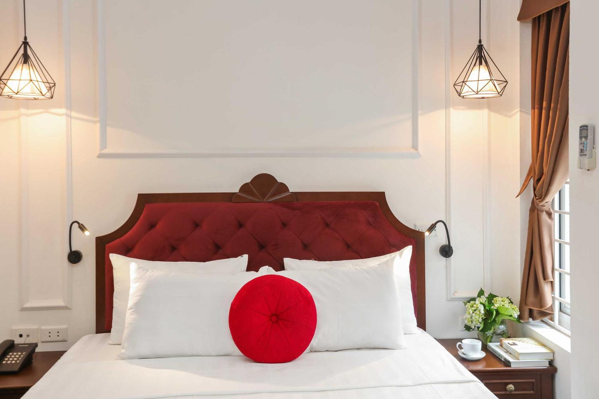 The Sinh Tourist Hotel & Travel Hanoi Buitenkant foto